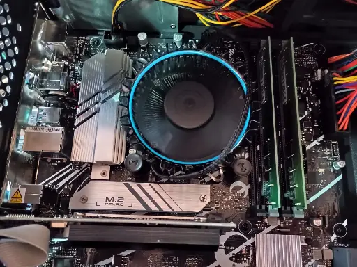 CPU Intel i5 - 32GB - TV2GB - 1TBSSD